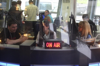 Патти Бойд в студии Радио NS